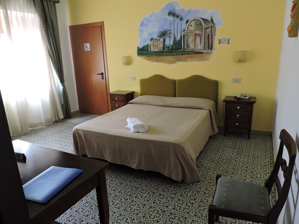 Hotel Elite Palermo Centro Exteriör bild